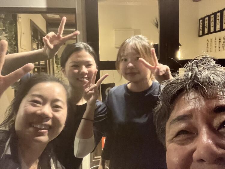 幅広い年齢のスタッフが活躍中◎