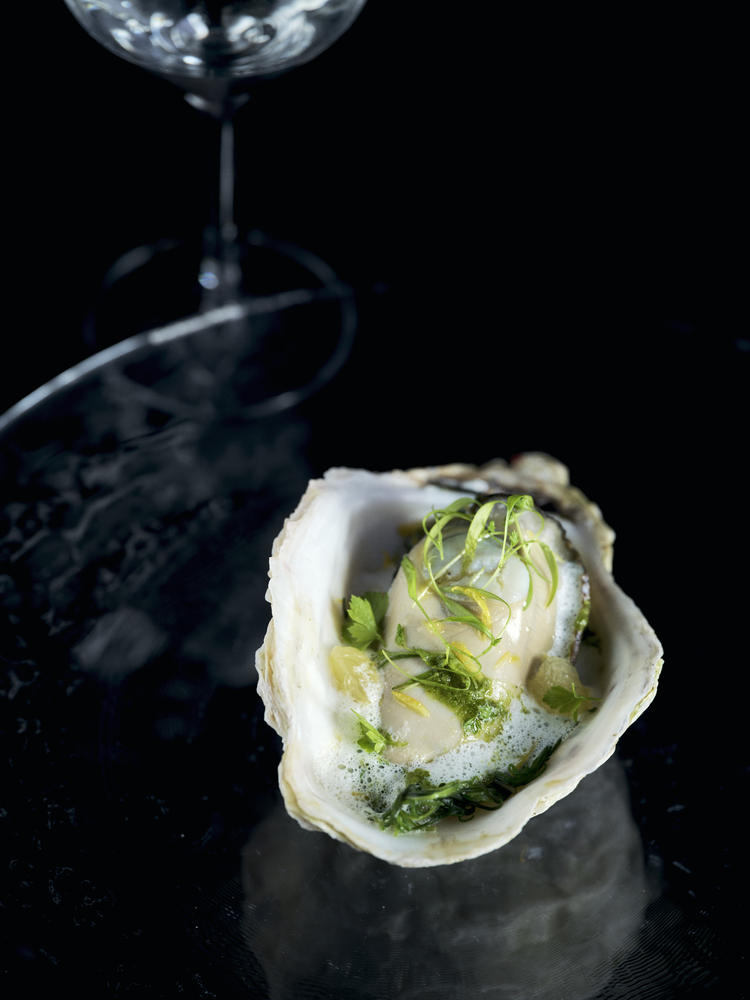 自然の中で充実した島暮らしを過ごせます