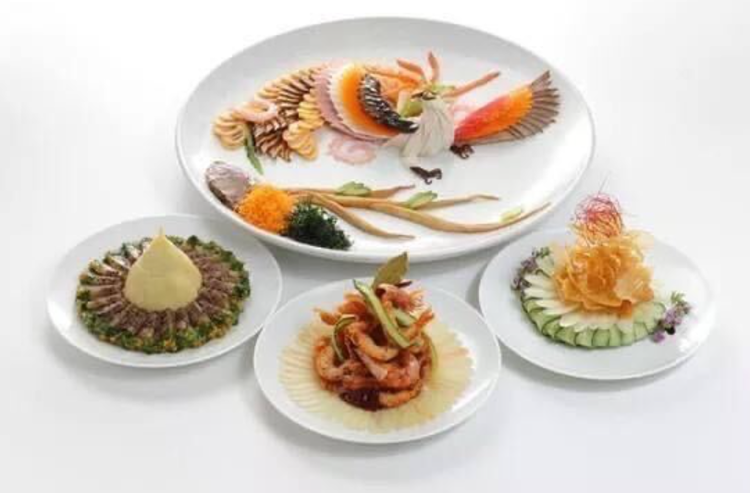 新しいエッセンスを加えた四川料理を提供