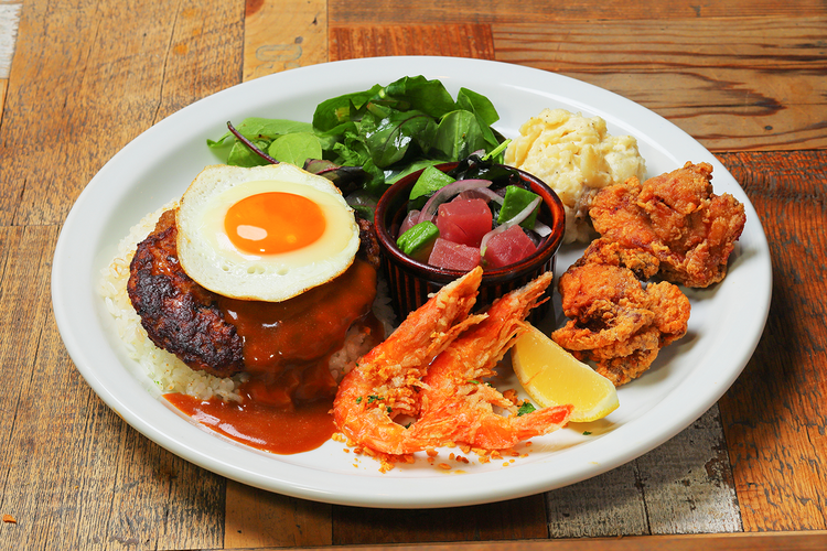 プレートメニューやカレーなども