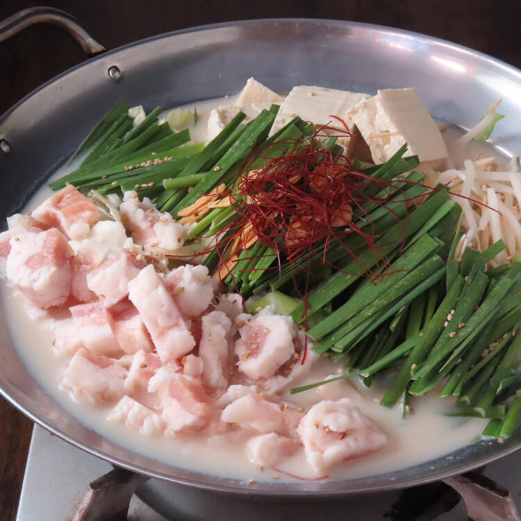 本格的な「博多もつ鍋」が自慢