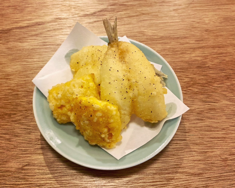 お客様との距離が近いお店です♪