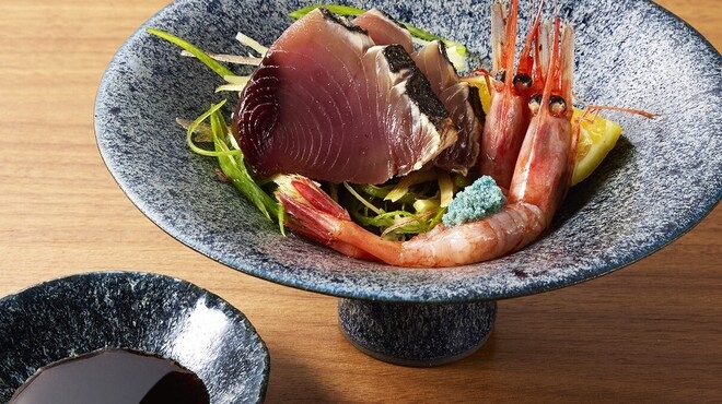 各地の鮮魚をお楽しみいただいています