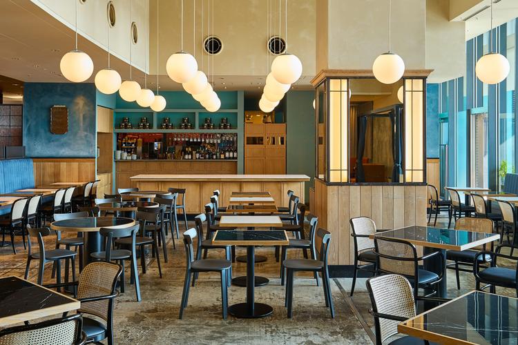 駅直結だから通いやすい！