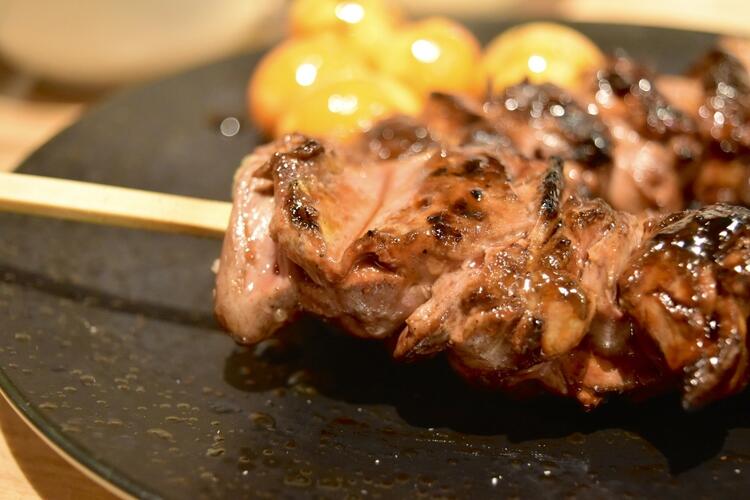 炭焼きとチーズ料理が自慢