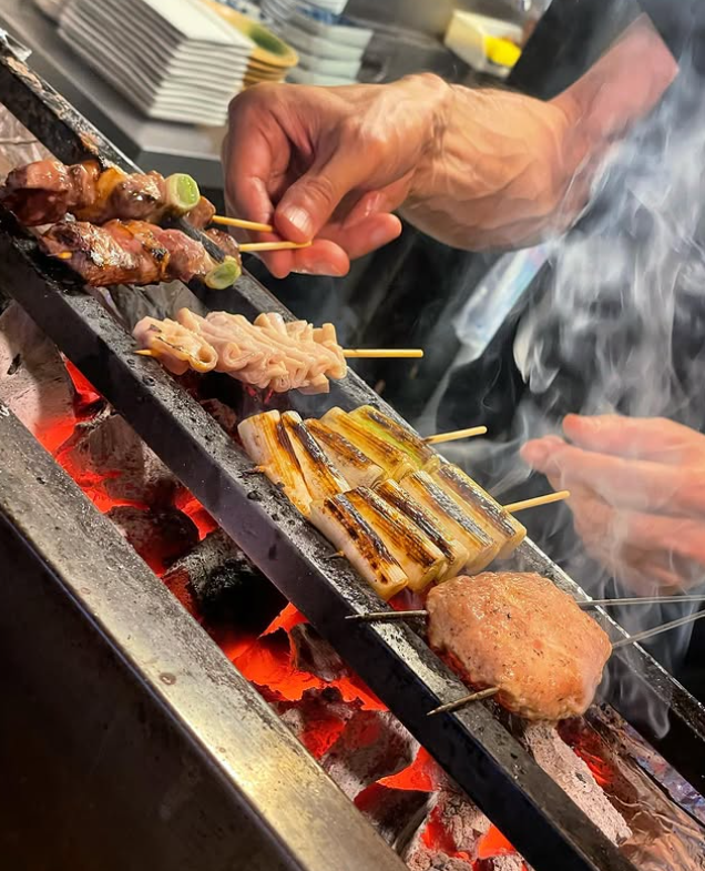 カウンター越しにお客さまの笑顔が見られる