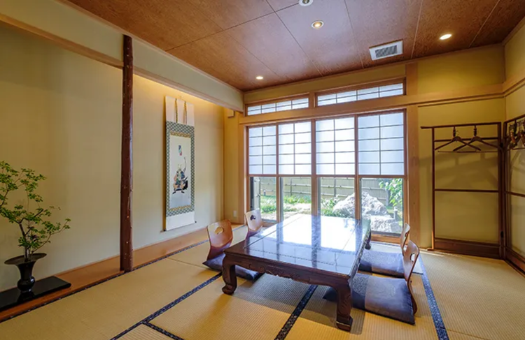 連休や退職金制度もあり♪