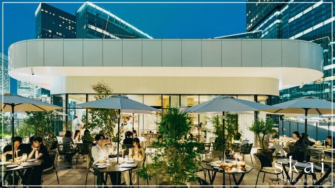 うめきた公園を一望できるテラスエリア