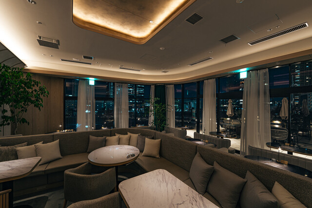 ペントハウスならではの落ち着いたサービス