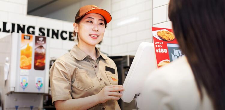 【充実した制度】スピーディーに店長へ！