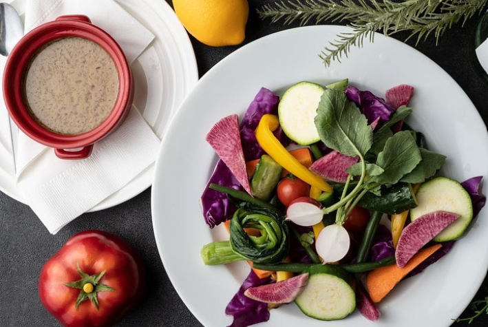 深夜営業なし＆独身寮を完備！