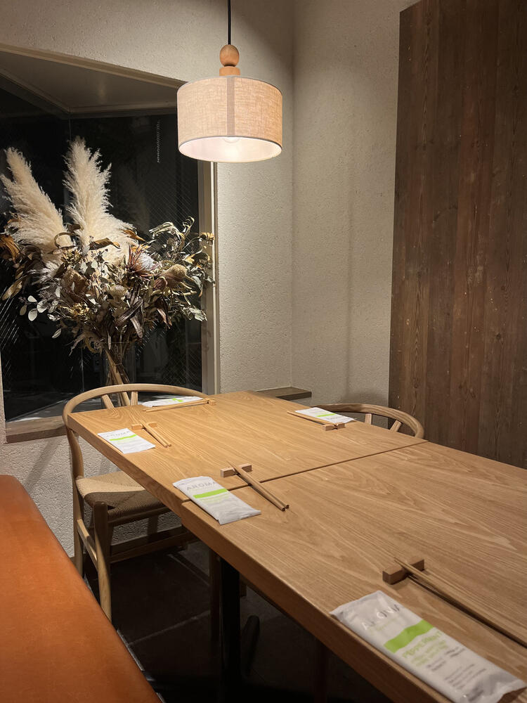 人から人へとつながるお店を目指して。