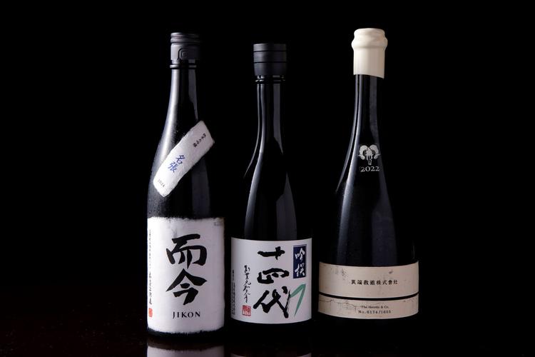 十四代や新政など稀少日本酒を取扱いします