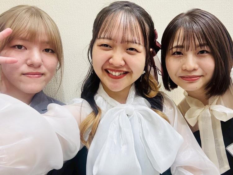 みんなでお洒落してパーティーに行きました