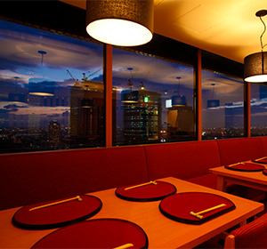 28階からの夜景も楽しめるお店。