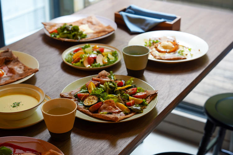 料理と合う国産ワイン・シードルもご提供◎