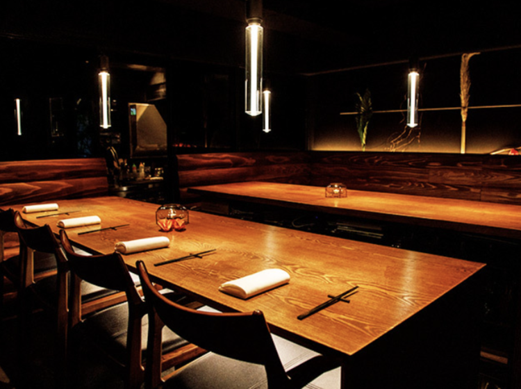 外苑前『ヨルヤ』の詳細画像1