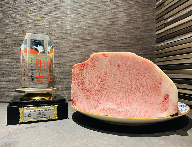 肉卸会社直営で肉質に自信あり！