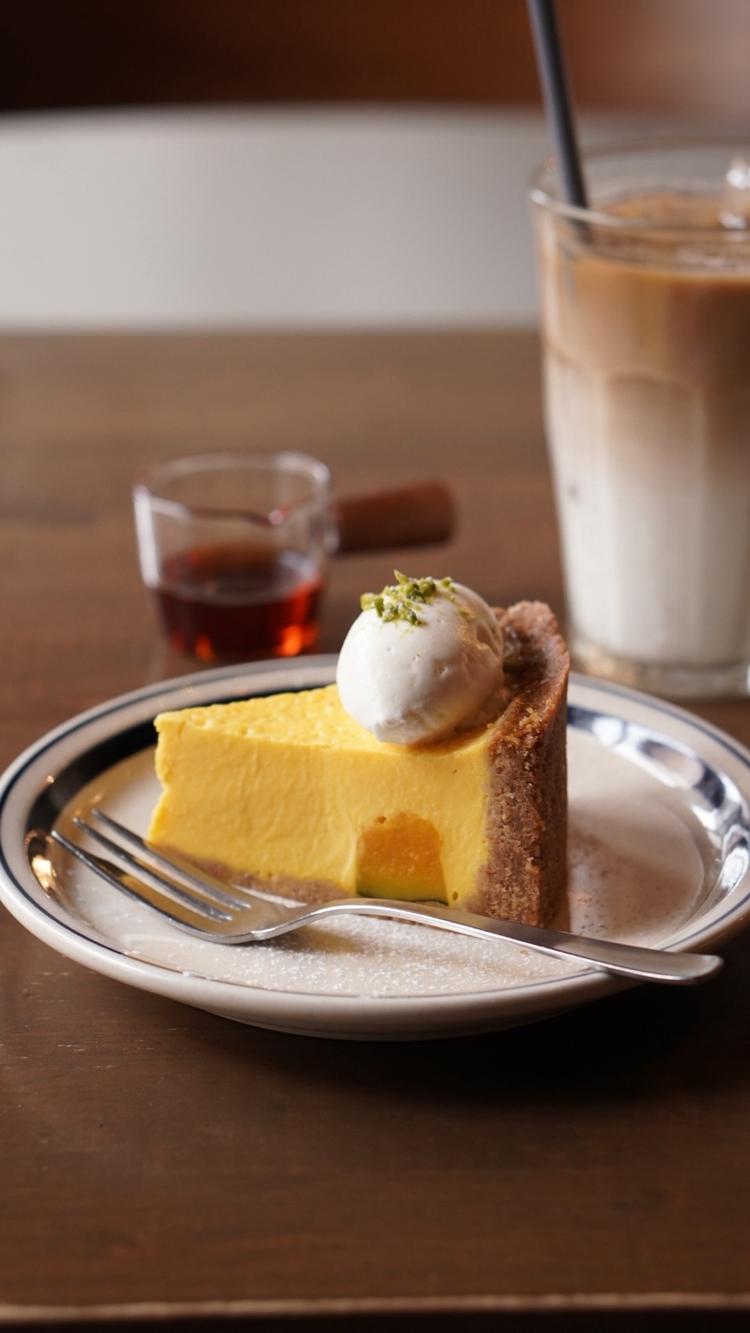 期間限定　人気のカボチャのプリンタルト