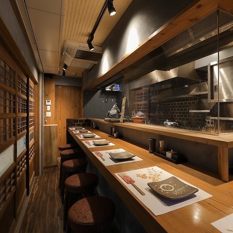 落ち着いた雰囲気の焼き鳥居酒屋