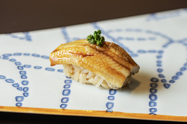 本店は3年連続ミシュラン獲得店★