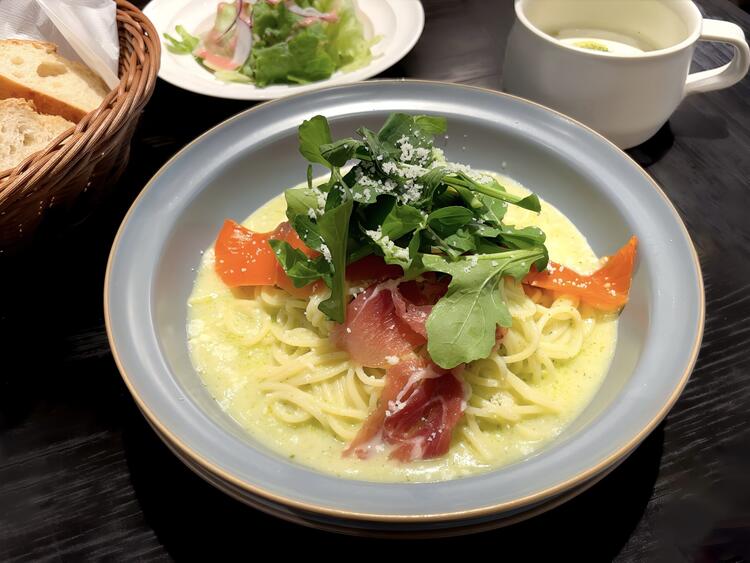 愛されるお店を目指して！※写真は既存店