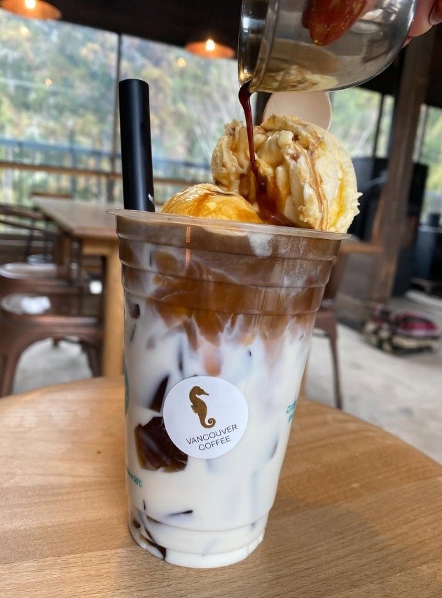 ドリンクは定番からアレンジまで多彩