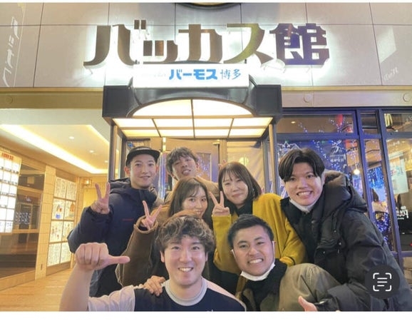 系列のバーモス博多です