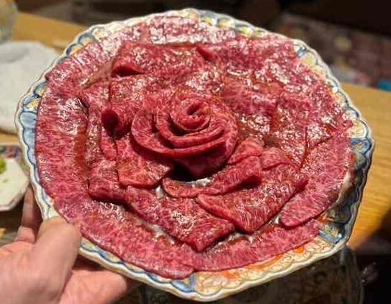 食べログ高評価の人気焼肉店です