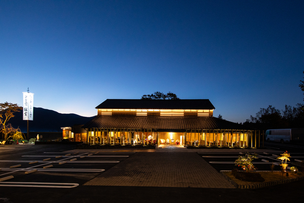 本物にこだわり続けて業績好調！