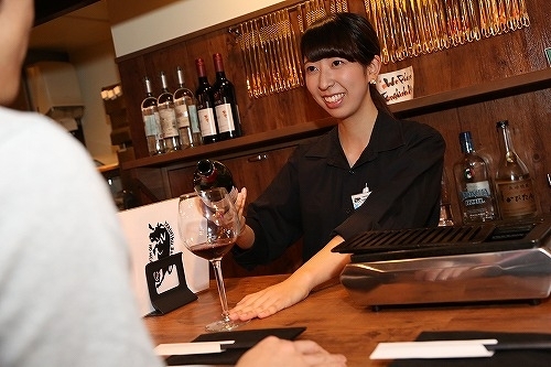 お客様と触れ合えるカウンターキッチン♪