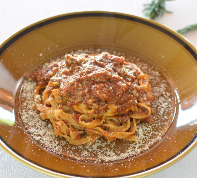 料理は注文が入ってから仕上げます