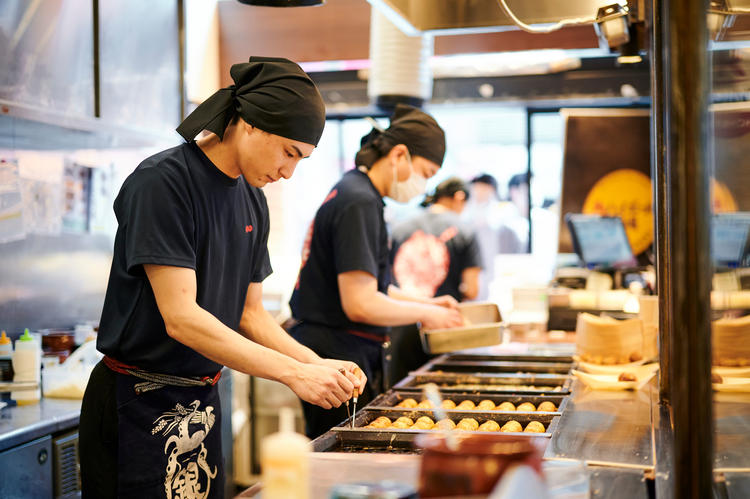 たこ焼き調理を学べます
