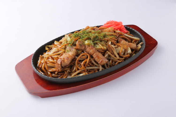 銀の焼きそばも大人気 !