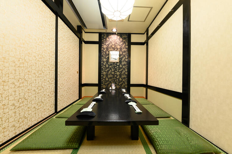 お客さまをあなたの手で幸せに…