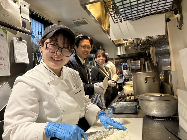 京都駅徒歩1分！通勤便利!!安定企業です