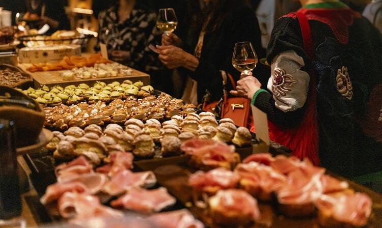 ナチュラルワインのイベントは大盛況！