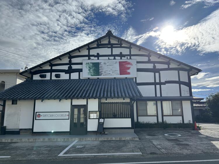 駐車場も広々！