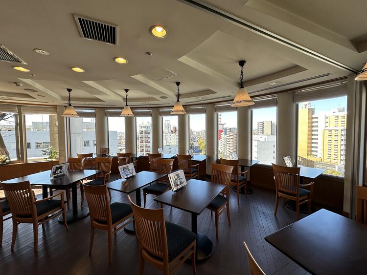 8Ｆで店内からの眺めもバツグン★
