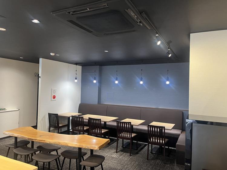 約20席の小さなお店の雰囲気