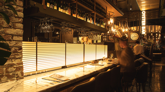 カジュアルでお洒落に利用できる内装も魅力