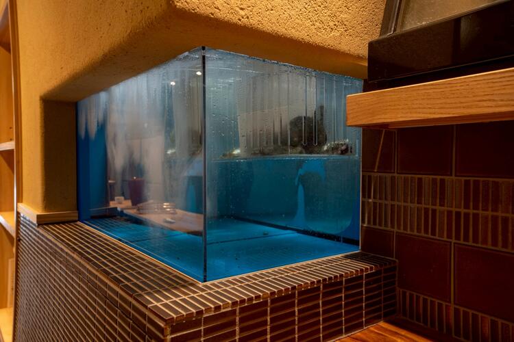 取り扱う魚種が豊富なので知識も身に着く