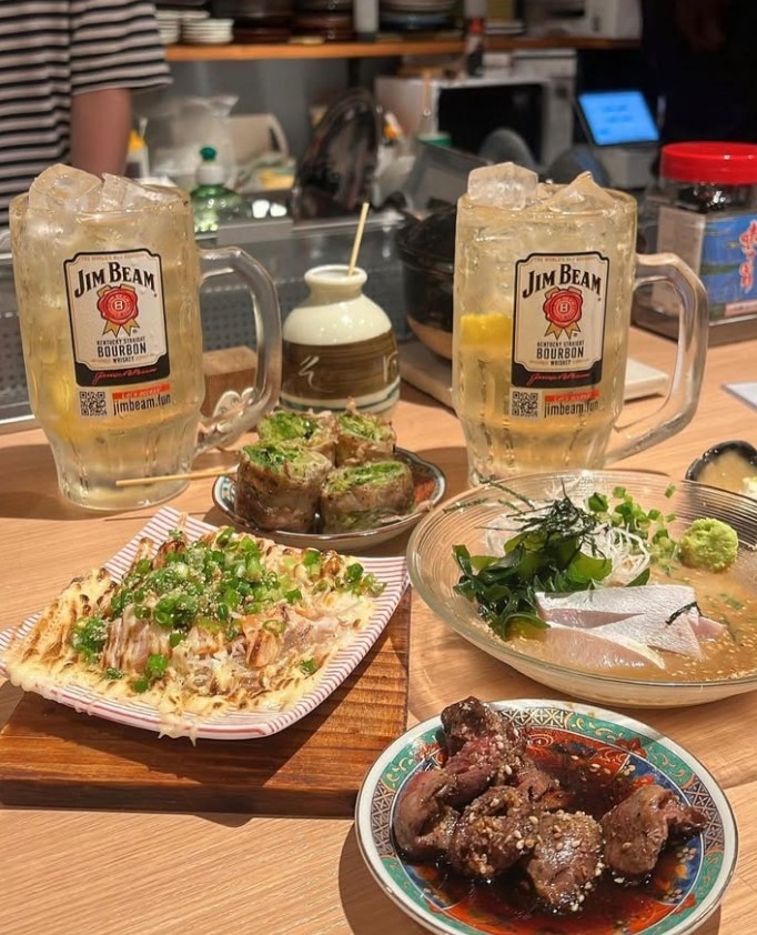 髪型・髪色自由！ひげ・ネイル・ピアスOK