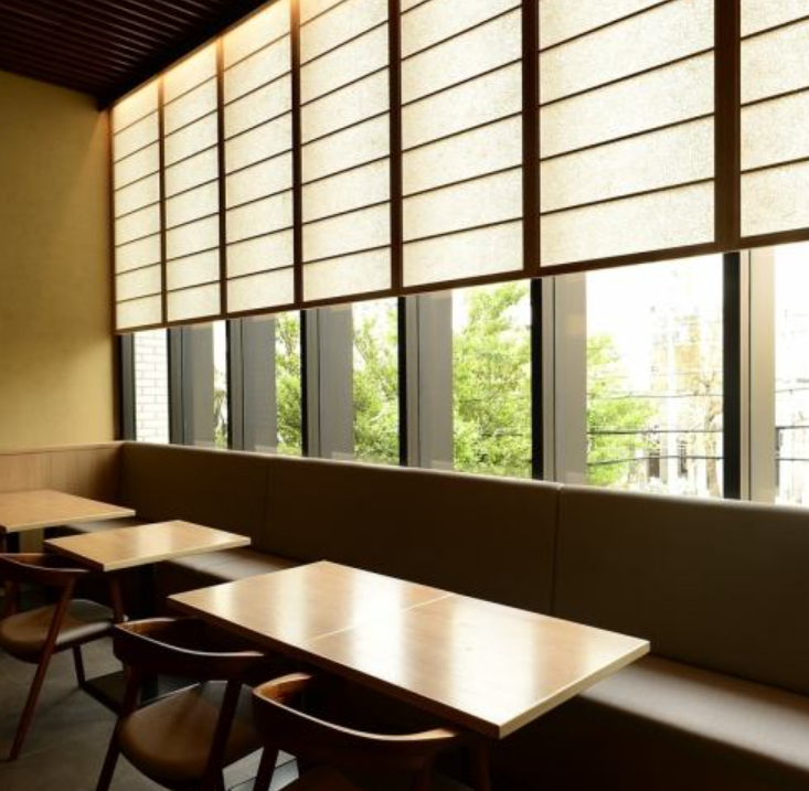 沖縄県内で11店舗を展開する飲食企業