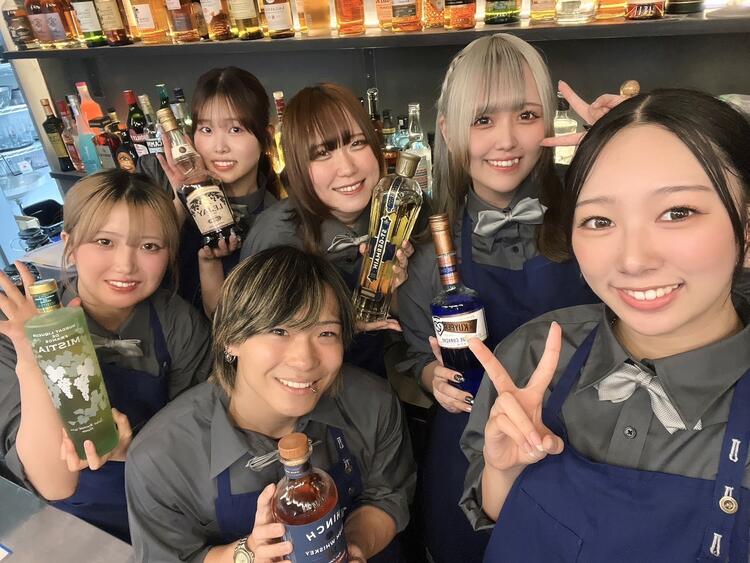 SNSで話題のお店で働く！