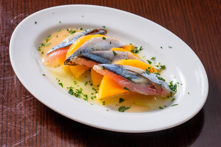 新サンマと柿のマリネ