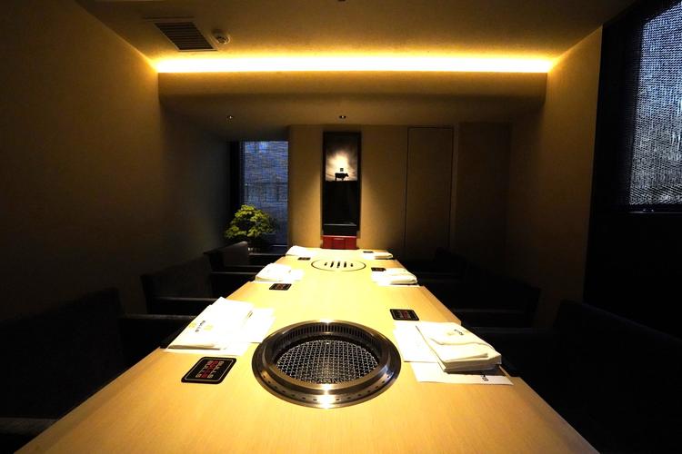 「焼肉BULLS」血統としての新業態