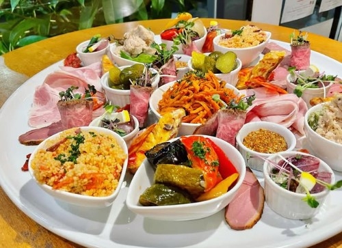 フランス語も飛び交うビストロ★