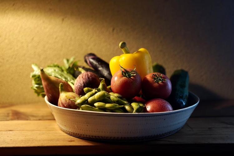 生産者さんから直接届く野菜を丁寧に調理