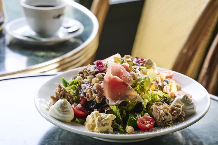 季節ごとに代わるメニューも人気です